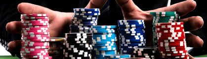 8togel online platform interface showing sportsbook football matches and live casino games